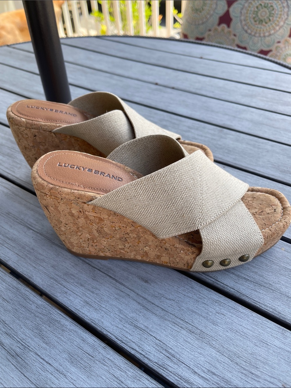 Lucky Brand Natural Beige Cork Wedge Slides